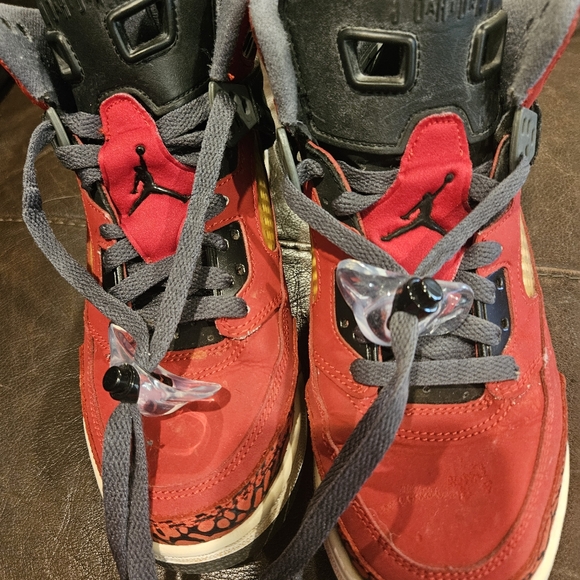 NIKE AIR JORDAN SPIZIKE (GS) GYM RED "TORO" SZ 6Y - Picture 4 of 6